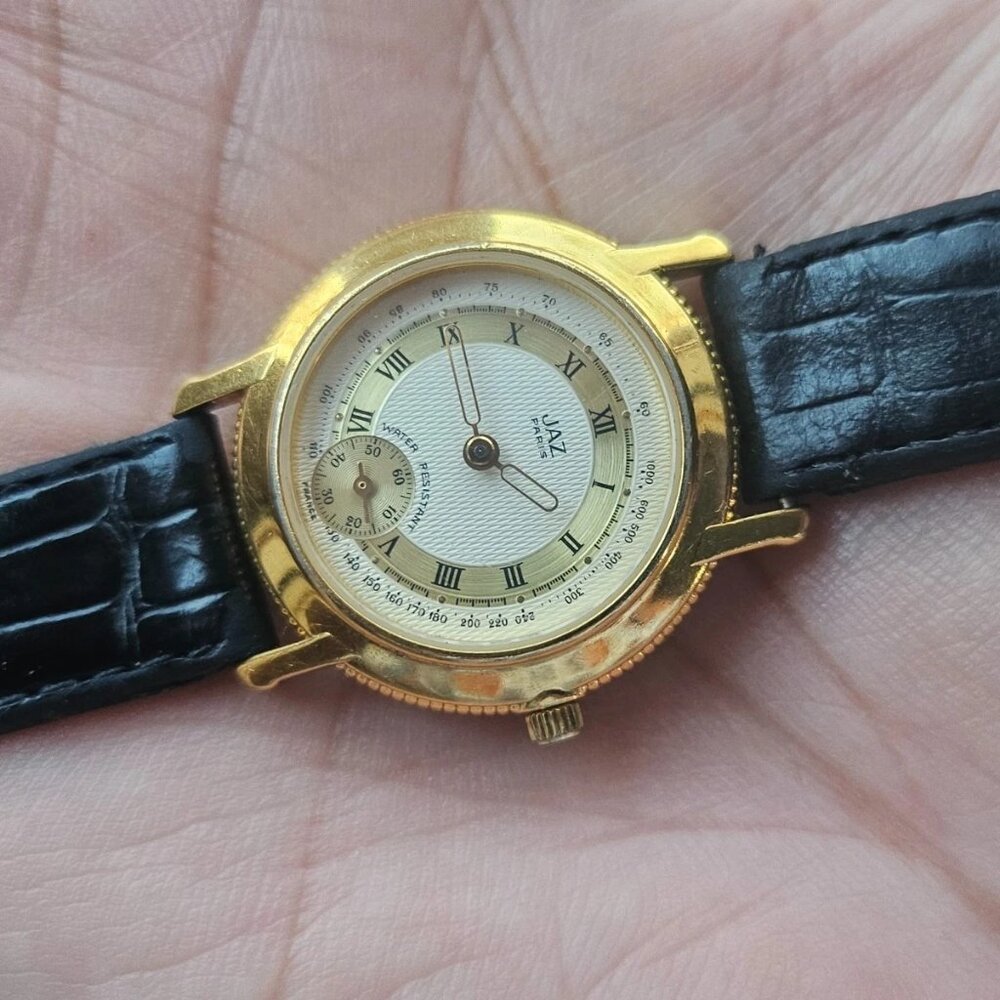 Jaz Paris France Ladies Watch Gold Tone Case Analog Black Leather Band Watch